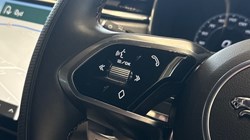 2022 (72) JAGUAR F-PACE 5.0 V8 550 SVR 5dr Auto AWD 4623798