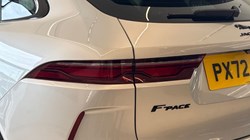 2022 (72) JAGUAR F-PACE 5.0 V8 550 SVR 5dr Auto AWD 4623790