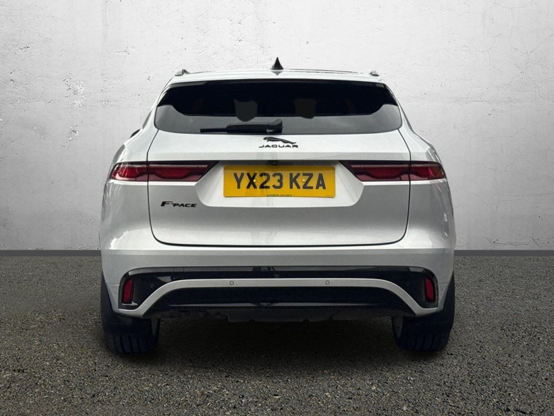 2023 (23) JAGUAR F-PACE 2.0 D200 R-Dynamic SE 5dr Auto AWD 4627185