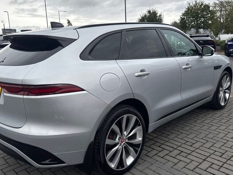 2023 (23) JAGUAR F-PACE 2.0 D200 R-Dynamic SE 5dr Auto AWD 4627231