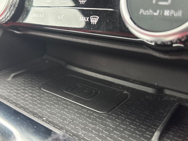 2023 (23) JAGUAR F-PACE 2.0 D200 R-Dynamic SE 5dr Auto AWD 4627217