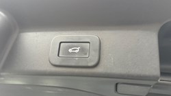 2023 (23) JAGUAR F-PACE 2.0 D200 R-Dynamic SE 5dr Auto AWD 4627220