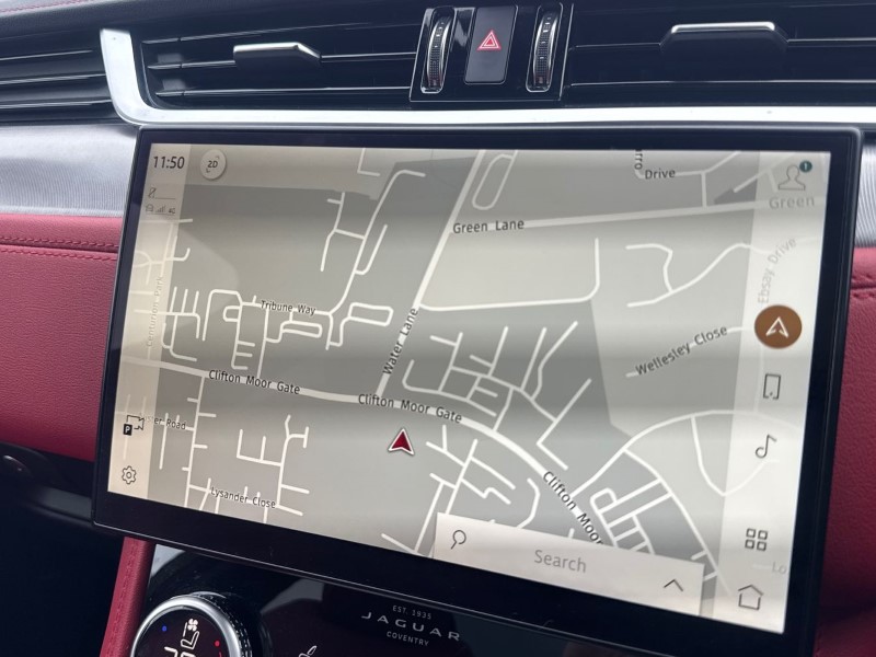 2023 (23) JAGUAR F-PACE 2.0 D200 R-Dynamic SE 5dr Auto AWD 4627190