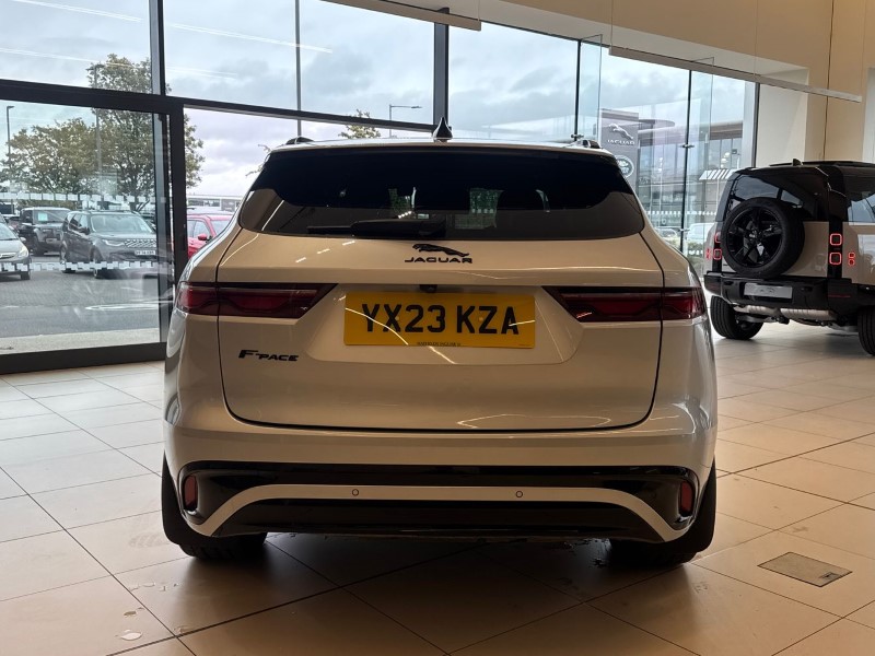 2023 (23) JAGUAR F-PACE 2.0 D200 R-Dynamic SE 5dr Auto AWD 4627238