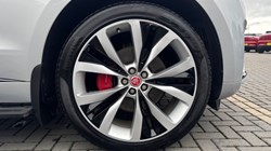 2023 (23) JAGUAR F-PACE 2.0 D200 R-Dynamic SE 5dr Auto AWD 4627187
