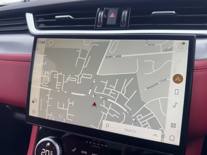 2023 (23) JAGUAR F-PACE 2.0 D200 R-Dynamic SE 5dr Auto AWD 4627210