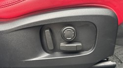 2023 (23) JAGUAR F-PACE 2.0 D200 R-Dynamic SE 5dr Auto AWD 4627203