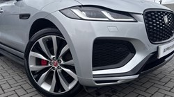 2023 (23) JAGUAR F-PACE 2.0 D200 R-Dynamic SE 5dr Auto AWD 4627222