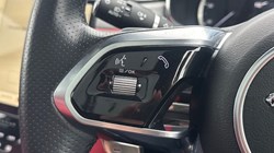 2023 (23) JAGUAR F-PACE 2.0 D200 R-Dynamic SE 5dr Auto AWD 4627207