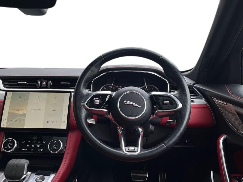 2023 (23) JAGUAR F-PACE 2.0 D200 R-Dynamic SE 5dr Auto AWD 4637416
