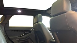 2024 (24) LAND ROVER RANGE ROVER EVOQUE 2.0 P200 Dynamic SE 5dr Auto 4628196