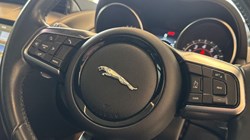 2019 (19) JAGUAR F-TYPE 2.0 R-Dynamic 2dr Auto 4638991