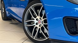 2019 (19) JAGUAR F-TYPE 2.0 R-Dynamic 2dr Auto 4639006