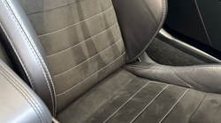 2019 (19) JAGUAR F-TYPE 2.0 R-Dynamic 2dr Auto 4639000