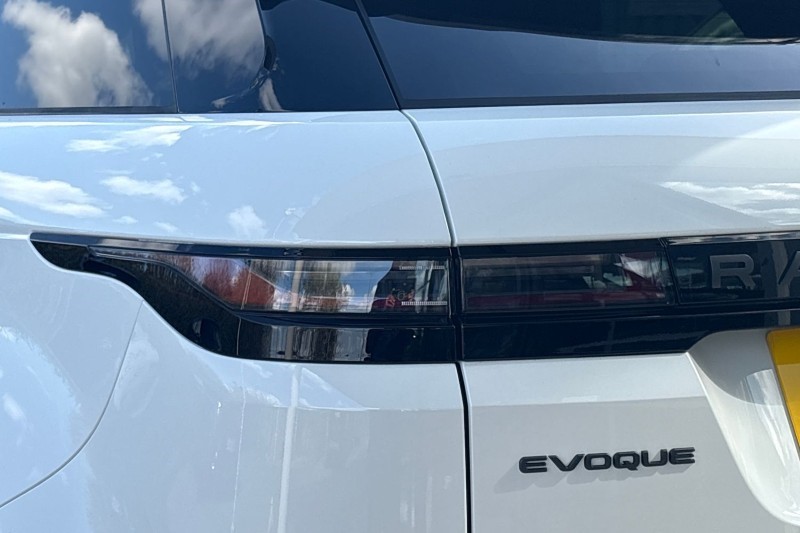 2025 (75) LAND ROVER RANGE ROVER EVOQUE 2.0 D200 Dynamic SE 5dr Auto 5386604