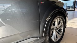 2020 (69) AUDI Q7 45 TDI Quattro S Line 5dr Tiptronic 4647213