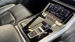 2020 (69) AUDI Q7 45 TDI Quattro S Line 5dr Tiptronic 4647174