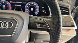2020 (69) AUDI Q7 45 TDI Quattro S Line 5dr Tiptronic 4647190