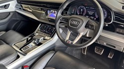 2020 (69) AUDI Q7 45 TDI Quattro S Line 5dr Tiptronic 4647170