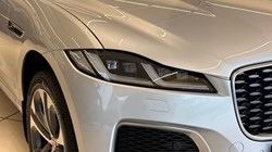 2022 (22) JAGUAR F-PACE 2.0 P400e R-Dynamic HSE 5dr Auto AWD 4658553