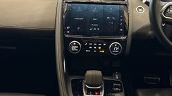 2022 (72) JAGUAR E-PACE 1.5 P300e R-Dynamic HSE 5dr Auto 4663778