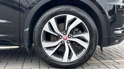 2022 (72) JAGUAR E-PACE 1.5 P300e R-Dynamic HSE 5dr Auto 4663772