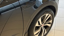 2022 (72) JAGUAR E-PACE 1.5 P300e R-Dynamic HSE 5dr Auto 4663784