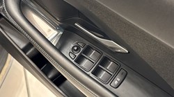 2022 (72) JAGUAR E-PACE 1.5 P300e R-Dynamic HSE 5dr Auto 4663787