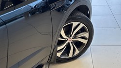 2022 (72) JAGUAR E-PACE 1.5 P300e R-Dynamic HSE 5dr Auto 4663813