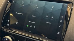 2022 (72) JAGUAR E-PACE 1.5 P300e R-Dynamic HSE 5dr Auto 4663794