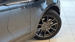 2021 (21) LAND ROVER RANGE ROVER VELAR 3.0 D300 MHEV R-Dynamic HSE 5dr Auto 4664580