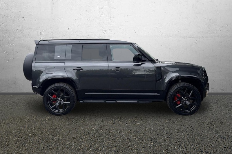 2024 (24) LAND ROVER DEFENDER 3.0 D250 X-Dynamic HSE 110 5dr Auto 5375055