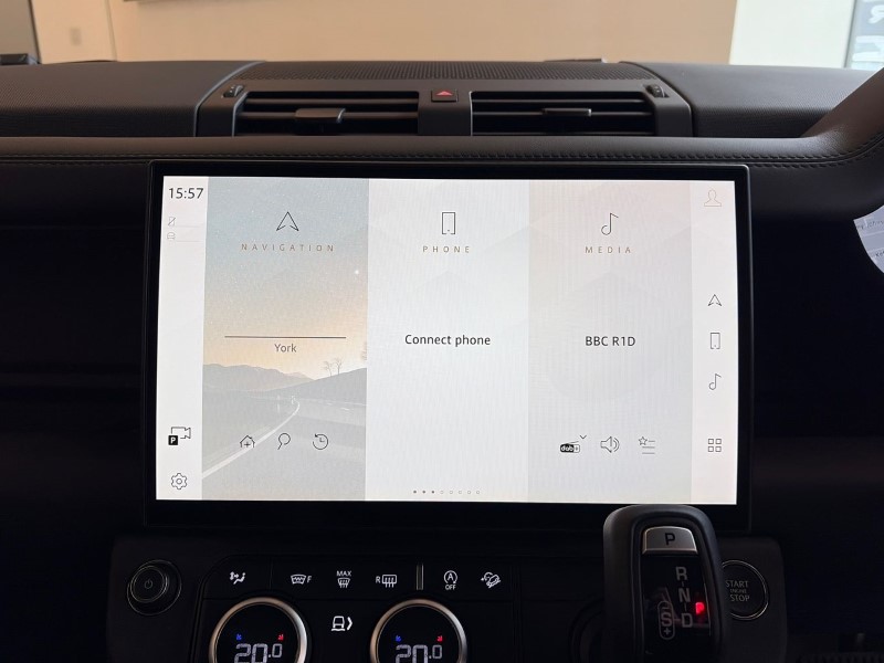 2025 (75) LAND ROVER DEFENDER 3.0 D350 X-Dynamic HSE 90 3dr Auto 5290895