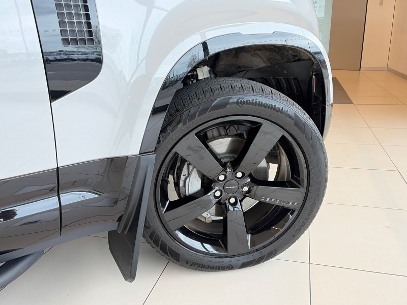 2025 (75) LAND ROVER DEFENDER 3.0 D350 X-Dynamic HSE 90 3dr Auto 5290915