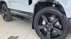 2025 (75) LAND ROVER DEFENDER 3.0 D350 X-Dynamic HSE 90 3dr Auto 5290910