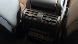 2025 (75) LAND ROVER DEFENDER 3.0 D350 X-Dynamic HSE 90 3dr Auto 5290883