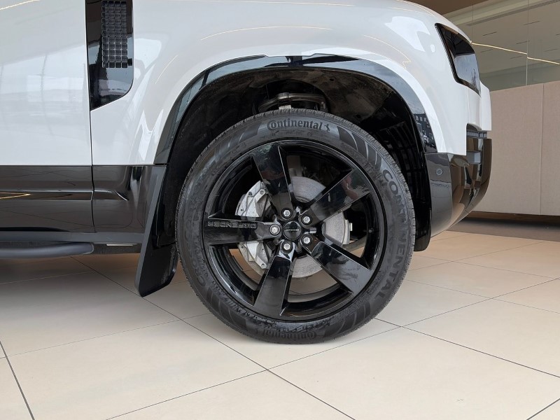 2025 (75) LAND ROVER DEFENDER 3.0 D350 X-Dynamic HSE 90 3dr Auto 5290873