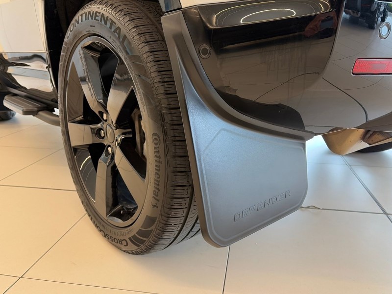 2025 (75) LAND ROVER DEFENDER 3.0 D350 X-Dynamic HSE 90 3dr Auto 5290923