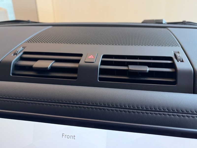 2025 (75) LAND ROVER DEFENDER 3.0 D350 X-Dynamic HSE 90 3dr Auto 5290902