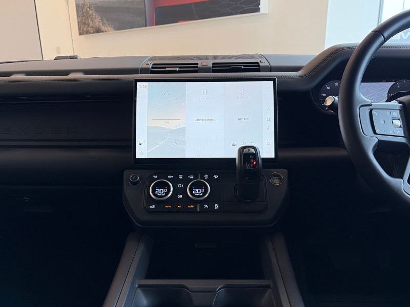 2025 (75) LAND ROVER DEFENDER 3.0 D350 X-Dynamic HSE 90 3dr Auto 5290879