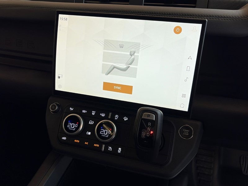 2025 (75) LAND ROVER DEFENDER 3.0 D350 X-Dynamic HSE 90 3dr Auto 5290899