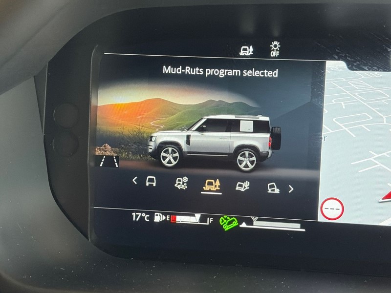 2025 (75) LAND ROVER DEFENDER 3.0 D350 X-Dynamic HSE 90 3dr Auto 5290900