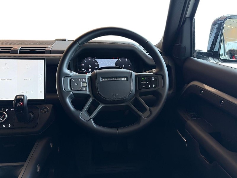 2025 (75) LAND ROVER DEFENDER 3.0 D350 X-Dynamic HSE 90 3dr Auto 5290880