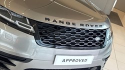2020 (70) LAND ROVER RANGE ROVER VELAR 2.0 D240 R-Dynamic HSE 5dr Auto 4649421