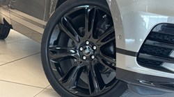 2020 (70) LAND ROVER RANGE ROVER VELAR 2.0 D240 R-Dynamic HSE 5dr Auto 4649422