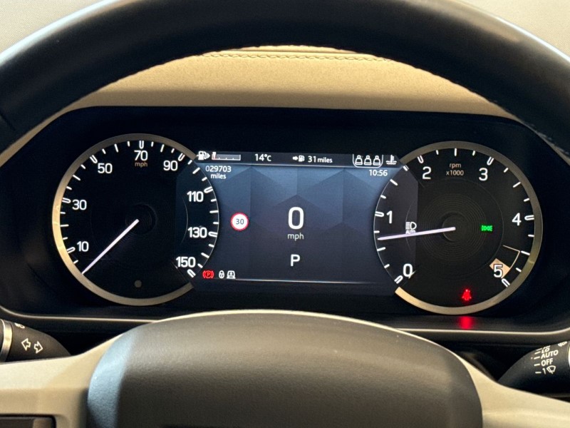 2022 (22) LAND ROVER DEFENDER 3.0 D250 SE 110 5dr Auto 4658445