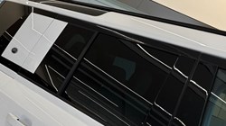 2022 (22) LAND ROVER DEFENDER 3.0 D250 SE 110 5dr Auto 4658477