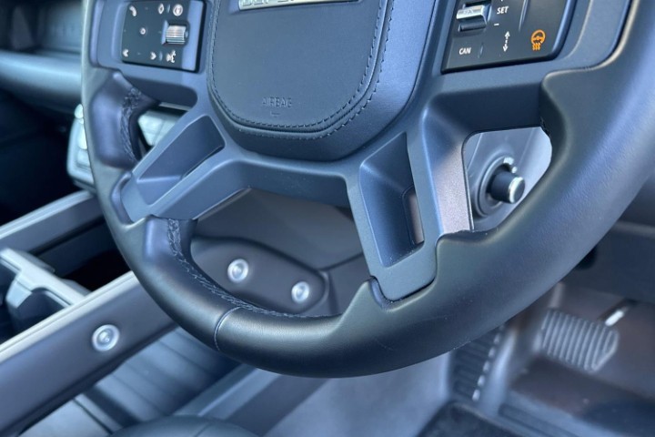2026 (26) LAND ROVER DEFENDER 3.0 D350 X-Dynamic HSE 90 3dr Auto 5904586
