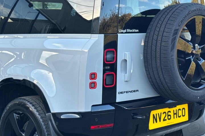 2026 (26) LAND ROVER DEFENDER 3.0 D350 X-Dynamic HSE 90 3dr Auto 5904578