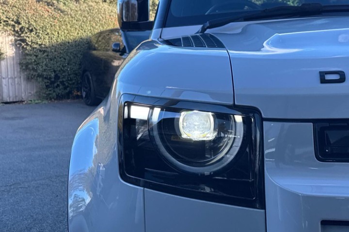 2026 (26) LAND ROVER DEFENDER 3.0 D350 X-Dynamic HSE 90 3dr Auto 5904576